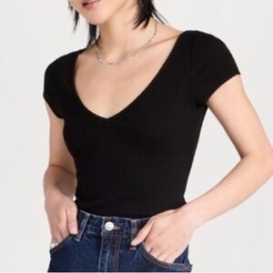NWT Re/Done V Neck Baby T Vintage Black size large